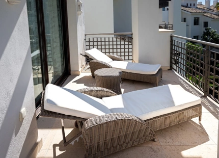 Ático en venta en El Paraiso, Estepona Este