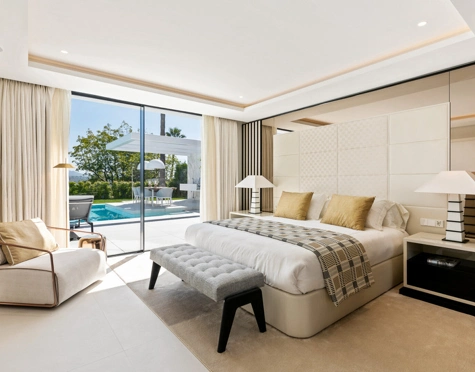 Villa for sale in Nueva Andalucia, Marbella