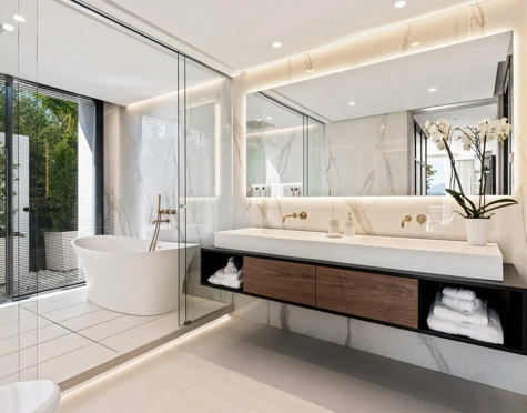 Villa for sale in Nueva Andalucia, Marbella