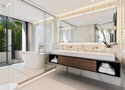 Villa en venta en Nueva Andalucia, Marbella