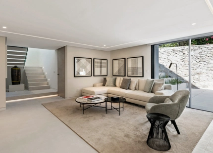 Villa en venta en Nueva Andalucia, Marbella