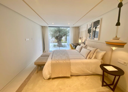 Villa en venta en Nueva Andalucia, Marbella