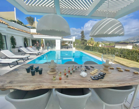 Villa for sale in Nueva Andalucia, Marbella