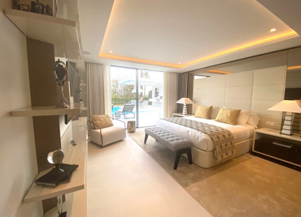 Villa en venta en Nueva Andalucia, Marbella