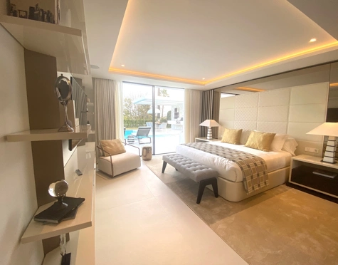 Villa for sale in Nueva Andalucia, Marbella
