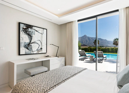 Villa en venta en Nueva Andalucia, Marbella