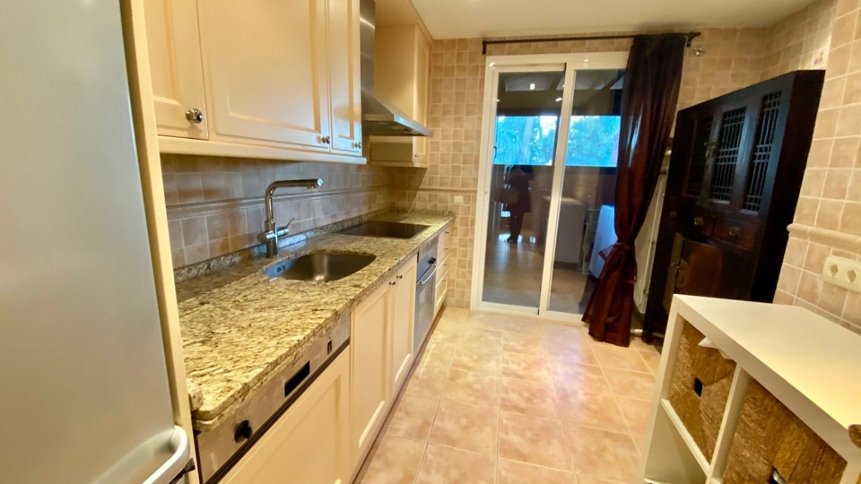 Ático en venta en Nueva Andalucia, Marbella