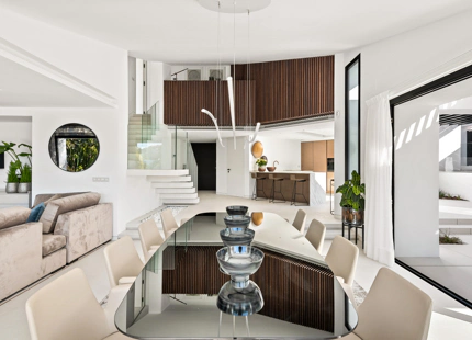 Villa en venta en Nueva Andalucia, Marbella