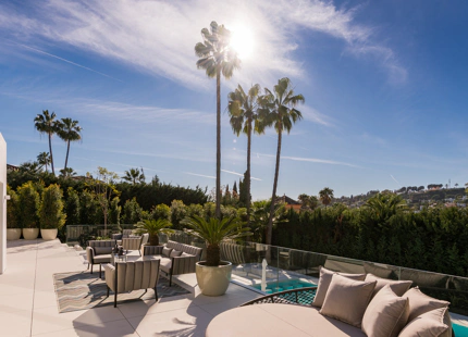 Villa en venta en Nueva Andalucia, Marbella