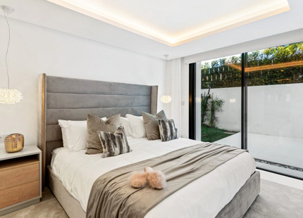 Villa en venta en Nueva Andalucia, Marbella