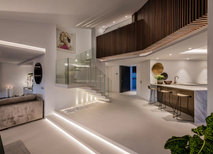 Villa en venta en Nueva Andalucia, Marbella