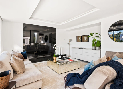 Villa en venta en Nueva Andalucia, Marbella