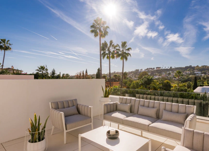 Villa en venta en Nueva Andalucia, Marbella