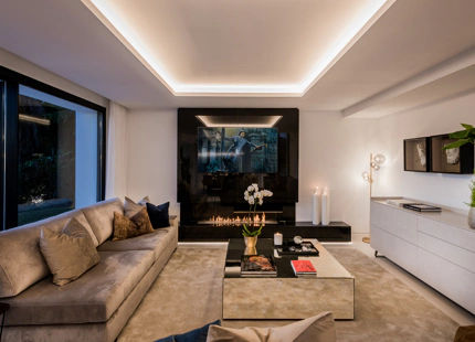 Villa en venta en Nueva Andalucia, Marbella