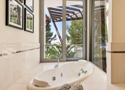 Adosado en venta en Sierra Blanca, Marbella Golden Mile