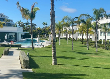 Ground Floor Apartment for long term rent in Atalaya, Estepona East