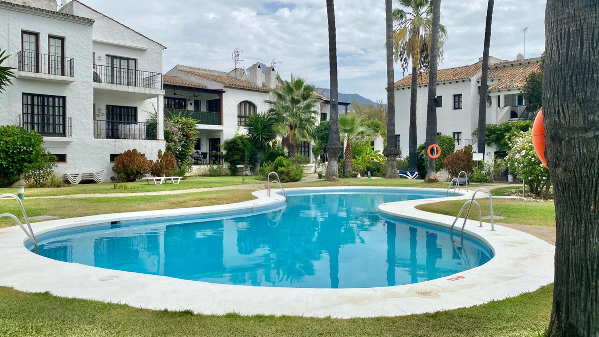 Ground Floor Apartment for long term rent in Nueva Andalucia, Marbella