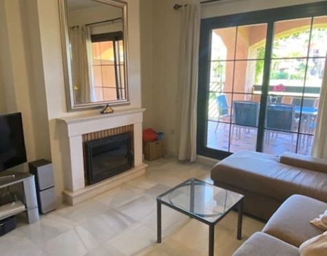 Apartamento Planta Baja en alquiler larga temporada en Hacienda del Sol, Estepona East