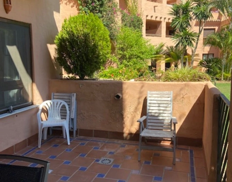 Apartamento Planta Baja en alquiler larga temporada en Hacienda del Sol, Estepona East