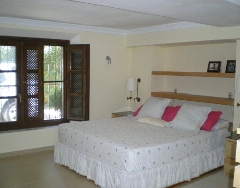 Town House for long term rent in Marbella Golden Mile