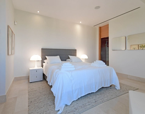 Villa for sale in Nueva Andalucia, Marbella