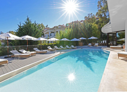 Villa en venta en Nueva Andalucia, Marbella