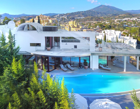 Villa for short term rent in Nueva Andalucia, Marbella