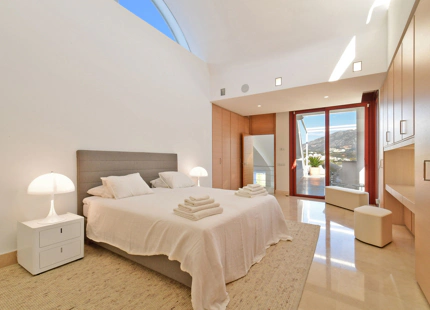 Villa en venta en Nueva Andalucia, Marbella
