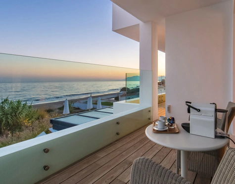 Villa for sale in Costabella, Marbella Este