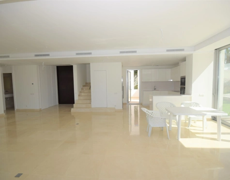 Villa for sale in Marbella
