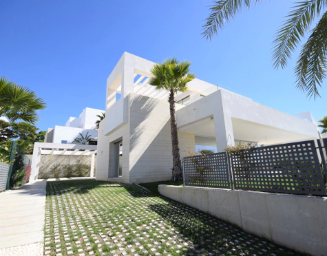 Villa for sale in Marbella