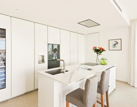 Apartment for sale in Nueva Andalucia, Marbella