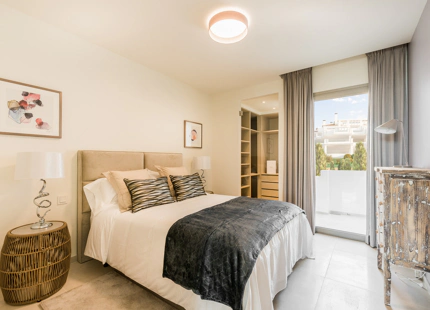 Apartamento en venta en Nueva Andalucia, Marbella