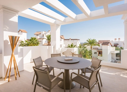 Apartamento en venta en Nueva Andalucia, Marbella