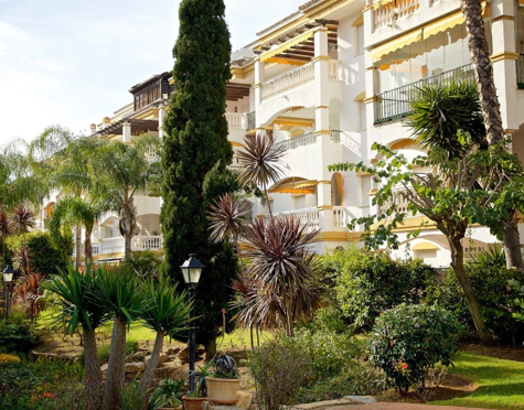 Apartamento en alquiler larga temporada en Nueva Andalucia, Marbella
