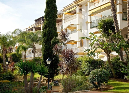 Apartment for long term rent in Nueva Andalucia, Marbella