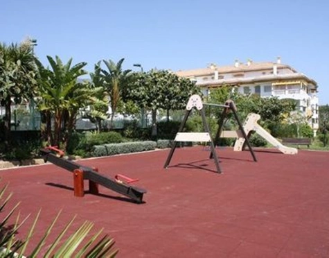 Apartamento en alquiler larga temporada en Nueva Andalucia, Marbella