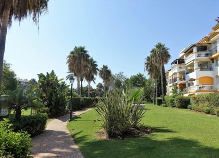 Apartment for long term rent in Nueva Andalucia, Marbella