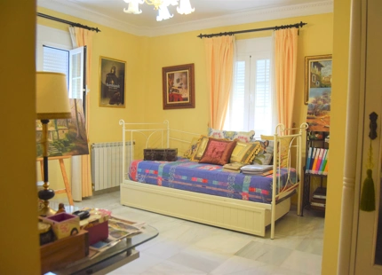Villa en venta en Estepona