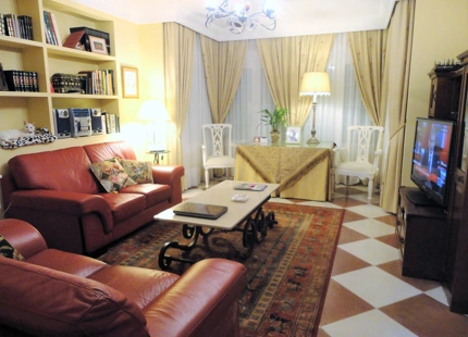 Villa en venta en Estepona