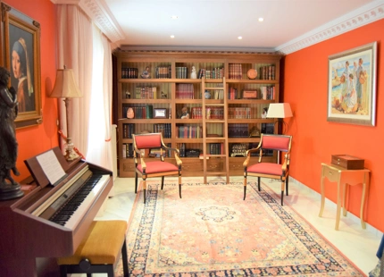 Villa en venta en Estepona
