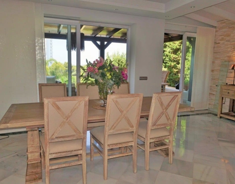 Villa for sale in Nueva Andalucia, Marbella