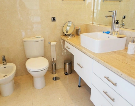Villa for sale in Nueva Andalucia, Marbella