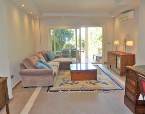 Villa for sale in Nueva Andalucia, Marbella