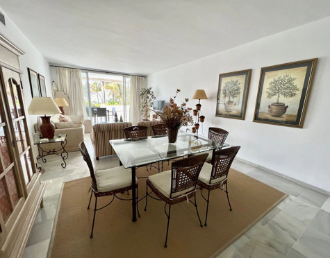 Apartment for short term rent in Estepona