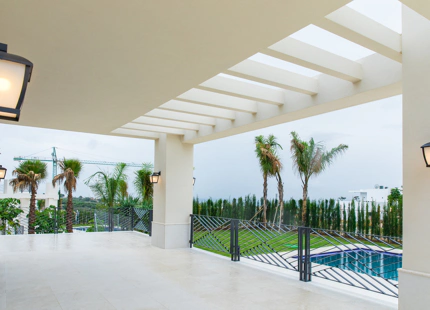 Villa for sale in Los Flamingos, Benahavis