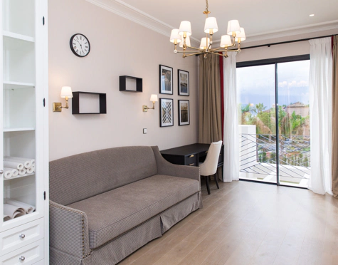 Villa for sale in Los Flamingos, Benahavis