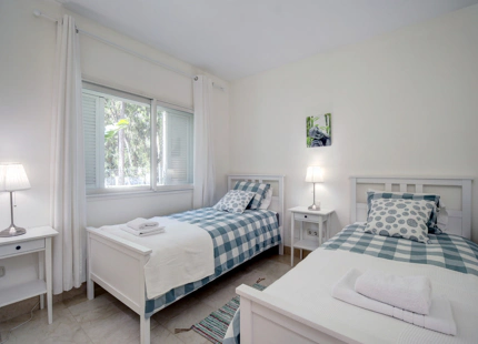 Fanastic beach apartment in Alcazaba Beach resort