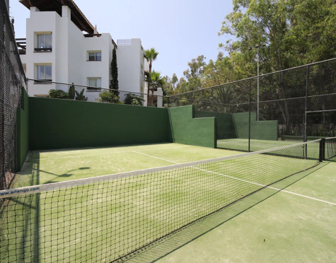 Ground Floor Apartment for short term rent in Alcazaba Beach, Estepona East