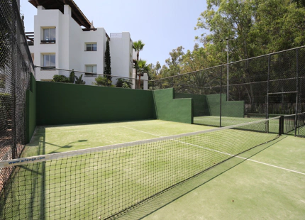 Fanastic beach apartment in Alcazaba Beach resort
